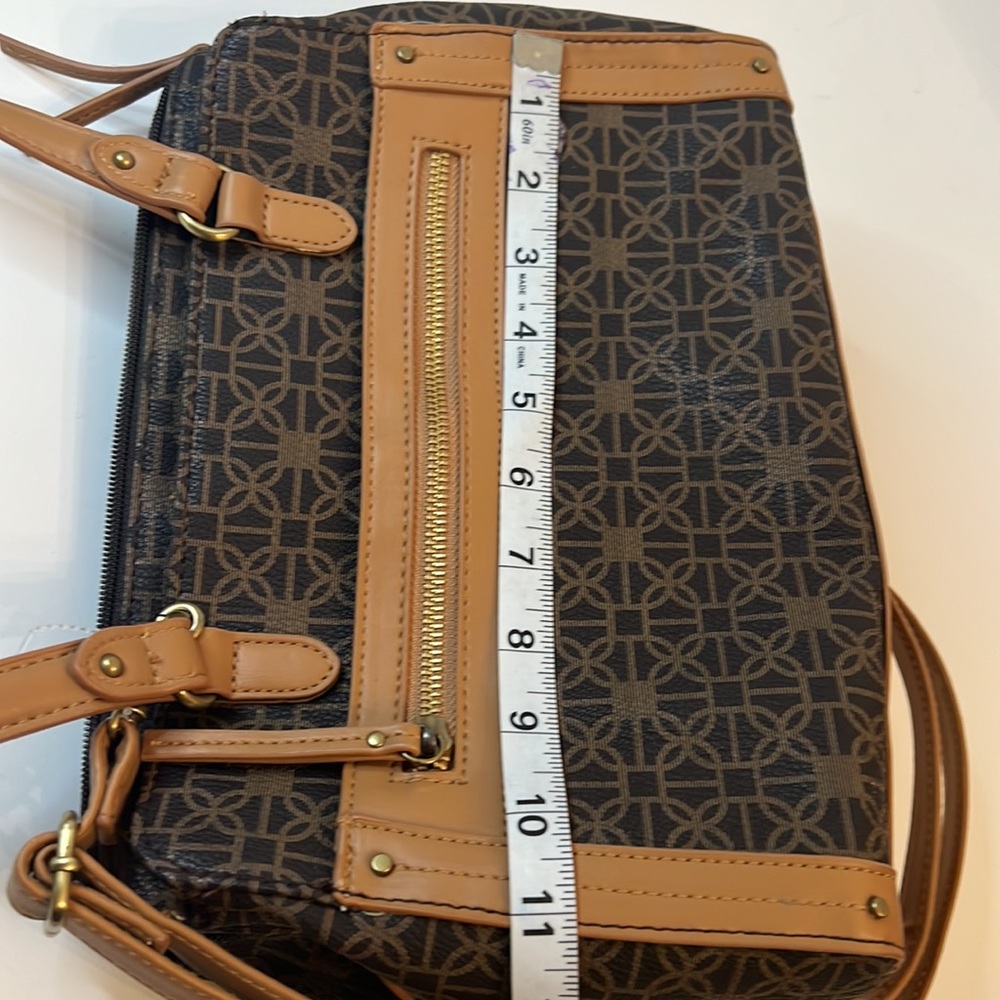 BROWN AND TAN HAND BAG - Picture 12 of 16